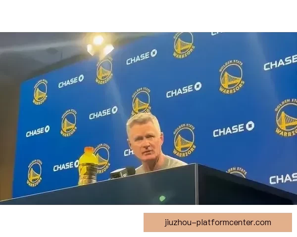 科尔表示库里恢复健康后必将出战 桑托斯信任自信心十足