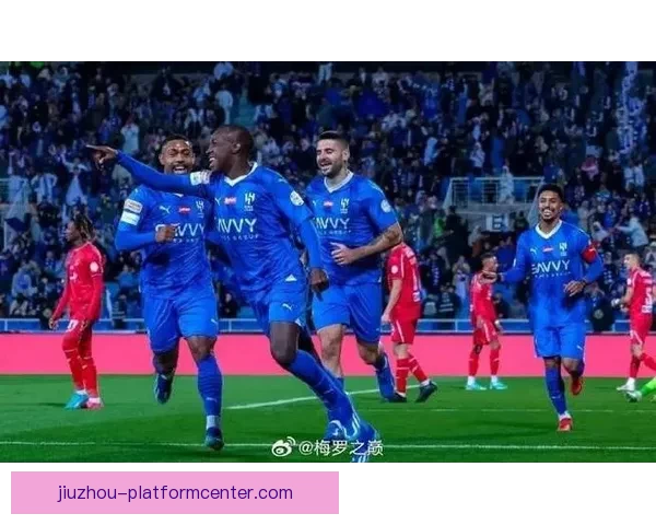 利雅得新月主场2比2战平布赖代梅特首开纪录莱昂纳多扳平比分